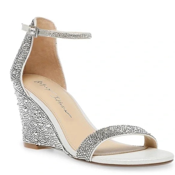 New Betsey Johnson Silver Rhinestone Debie Wedge Heel Shoes Size 8.5 - Picture 2 of 12